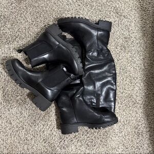 Stylish Black Women's Boots